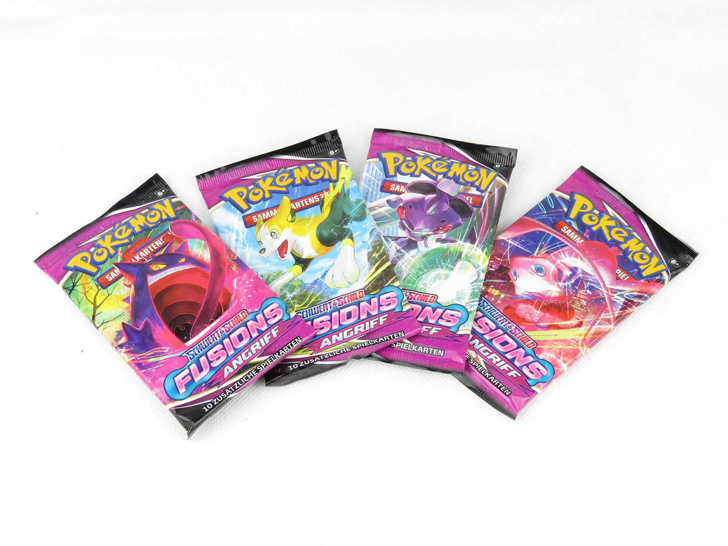 Pokémon Schwert & Schild - Fusionsangriff Booster Pack - Deutsch TCG - NerdMania